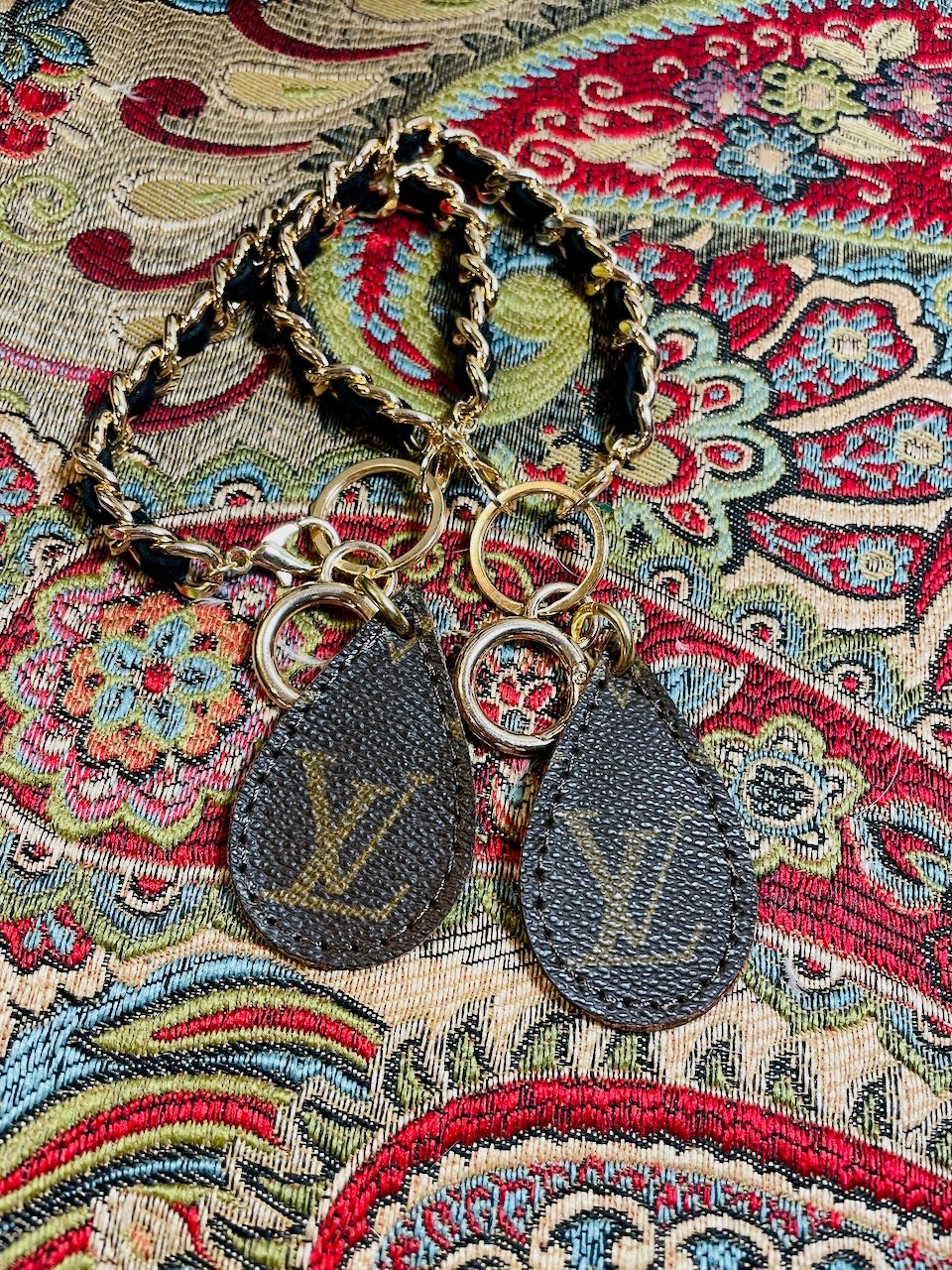 Re Purposed LV Chainlink Keyring