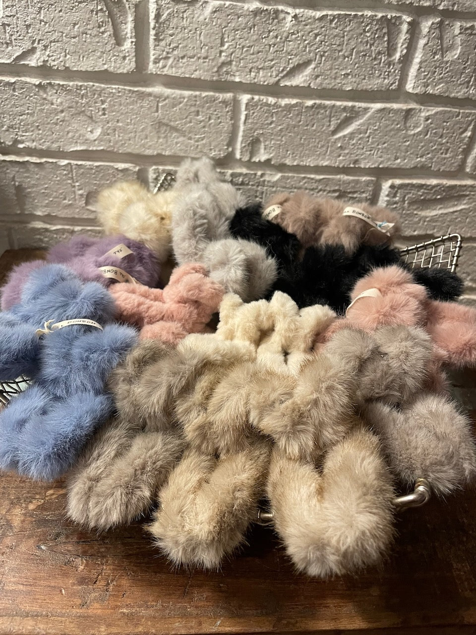 Large Mink Fur Claw Clip