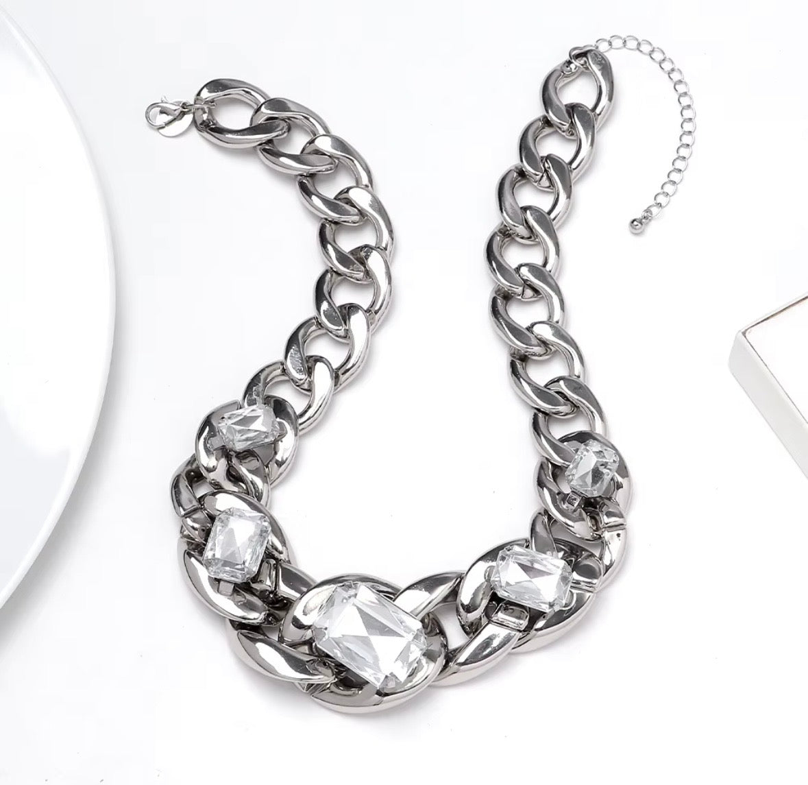 STAR STRUCK NECKLACE